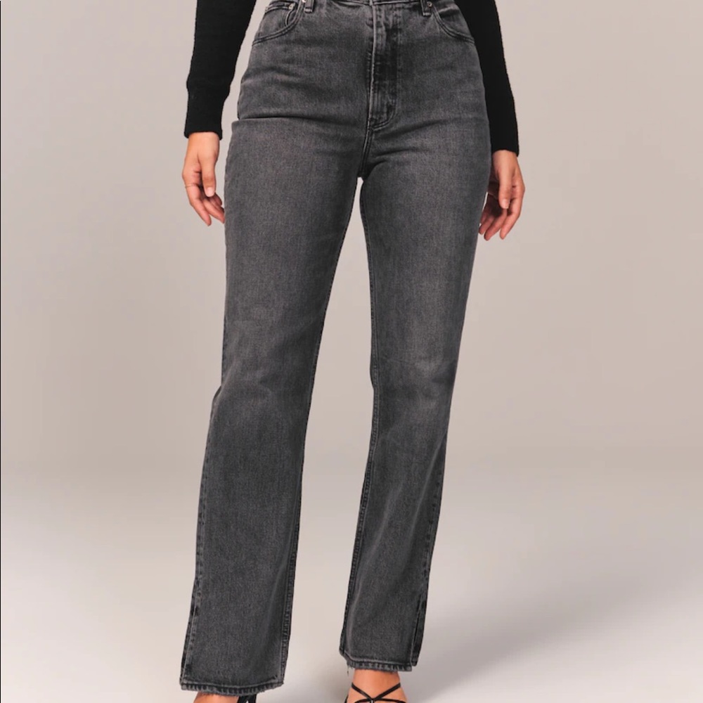 Abercrombie Curve Love Ultra High Rise 90s Jean